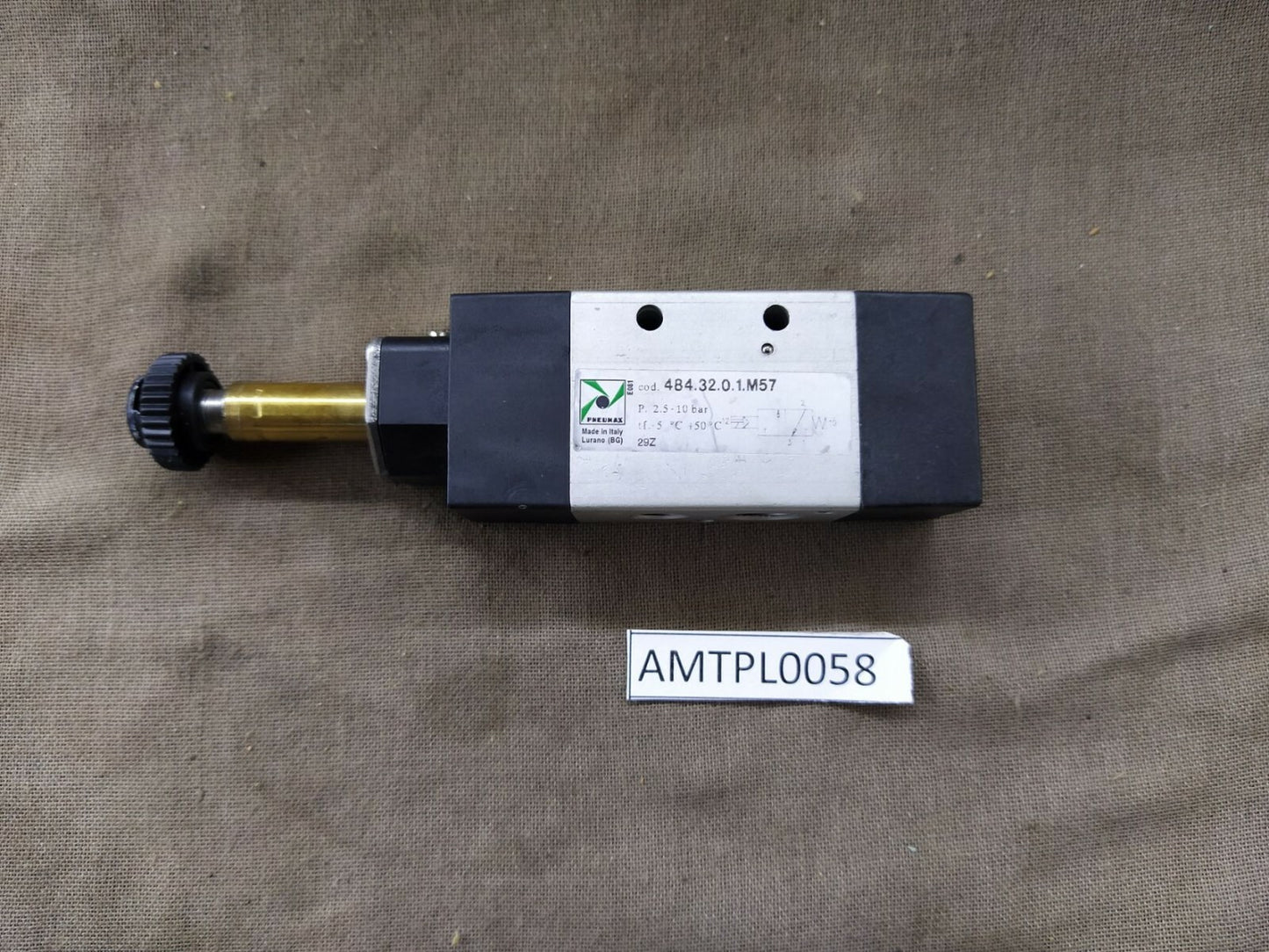 Pneumax 484.32.0.1.M57 Solenoid Spring Valve 10 BAR