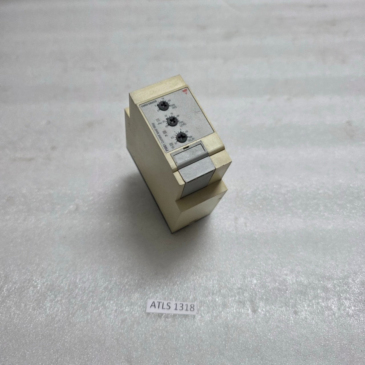 CARLO GAVAZZI PIB01CB235A 1-PHASE TRUE RMS OVER/UNDER CURRENT LEVEL MONITORING R