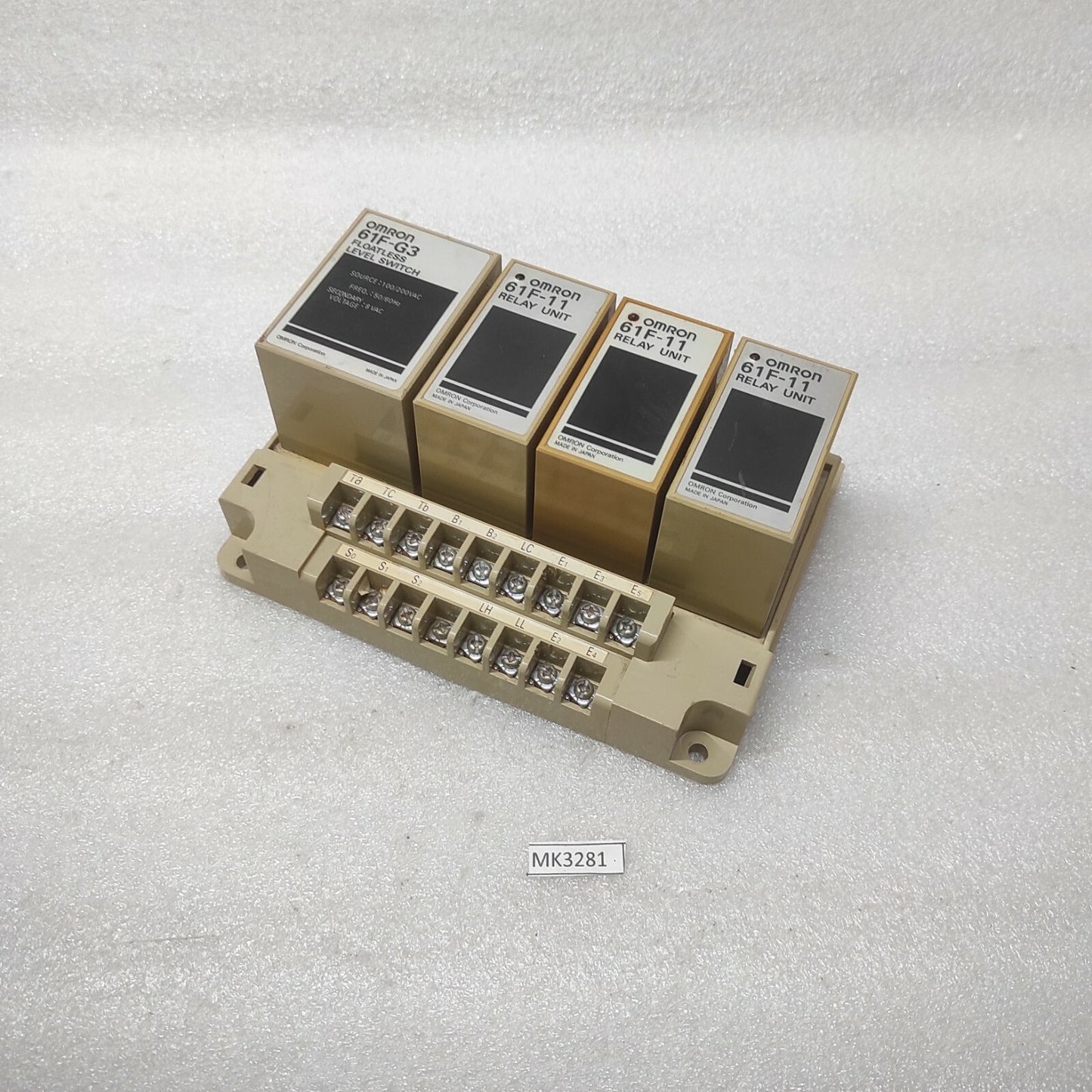 OMRON 61F-G3 FLOATLESS LEVEL SWITCH 61F-11 RELAY UNIT