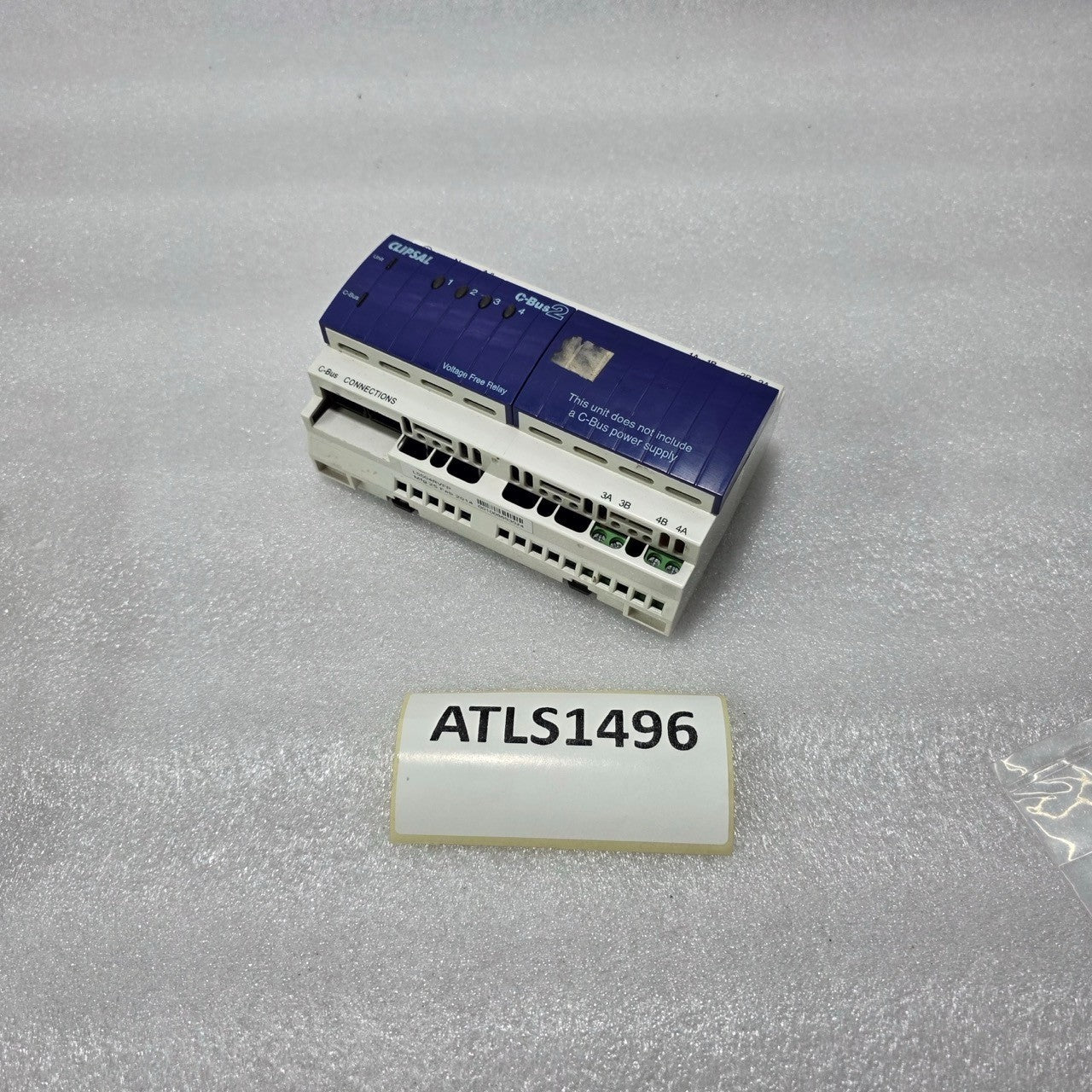 CLIPSAL L5504RVFP 4-CHANNEL VOLTAGE-FREE RELAY 220-240V L5504RVF