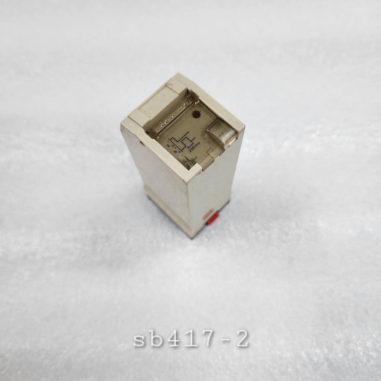 SCHNEIDER ELECTRIC RHB418B ON DELAY TIMING RELAY - ARE Marine