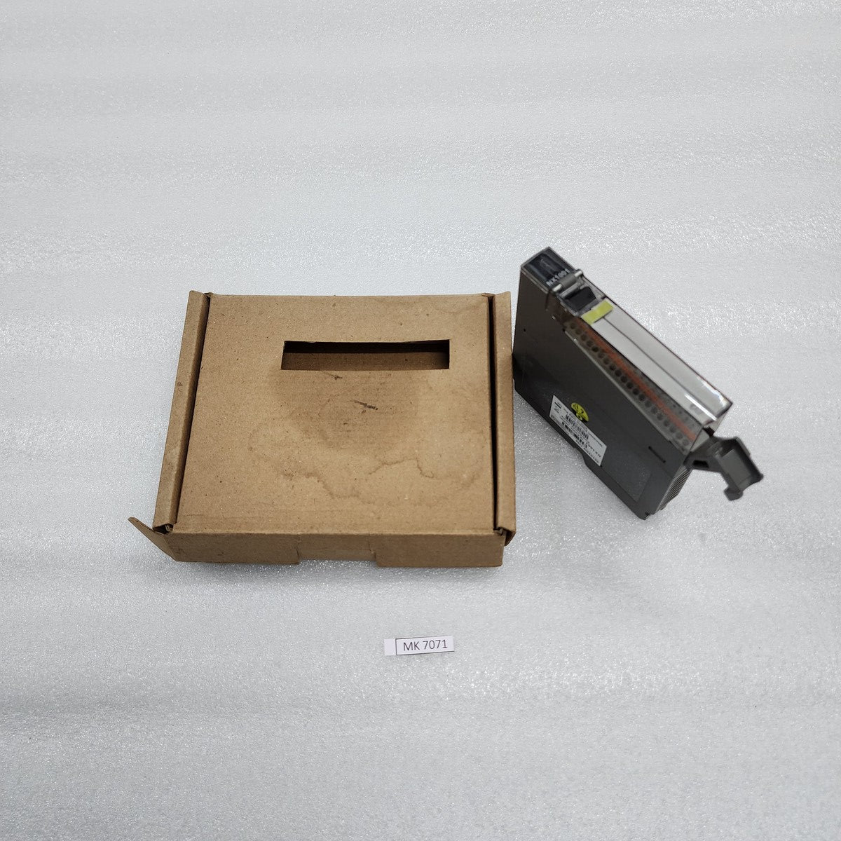 MITSUBISHI ELECTRIC NEXGENIE 7000 NX1001 16 POINTS 24VDC SINK/SOURCE INPUTS - ARE Marine