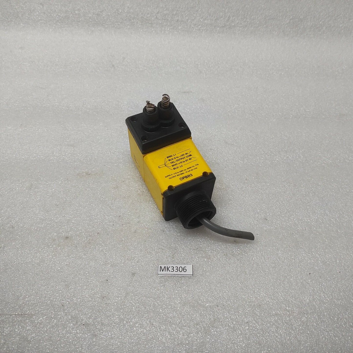 BANNER ENGINEERING OPBB3 ANALOG OMNI BEAM POWER BLOCK 210-250V