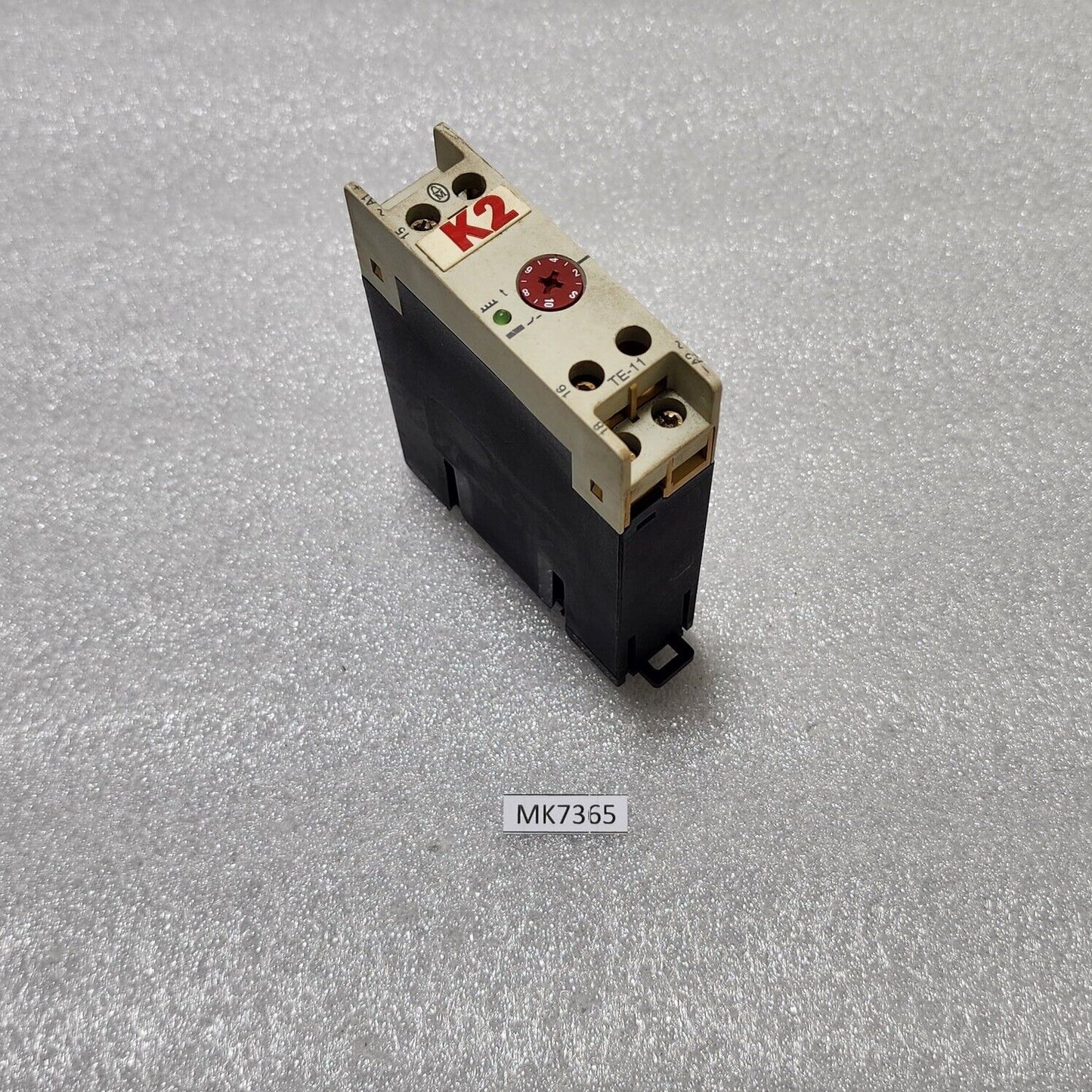 MOELLER TE 11-10-A TIMER RELAY 24-240VAC/DC 0.5-10S