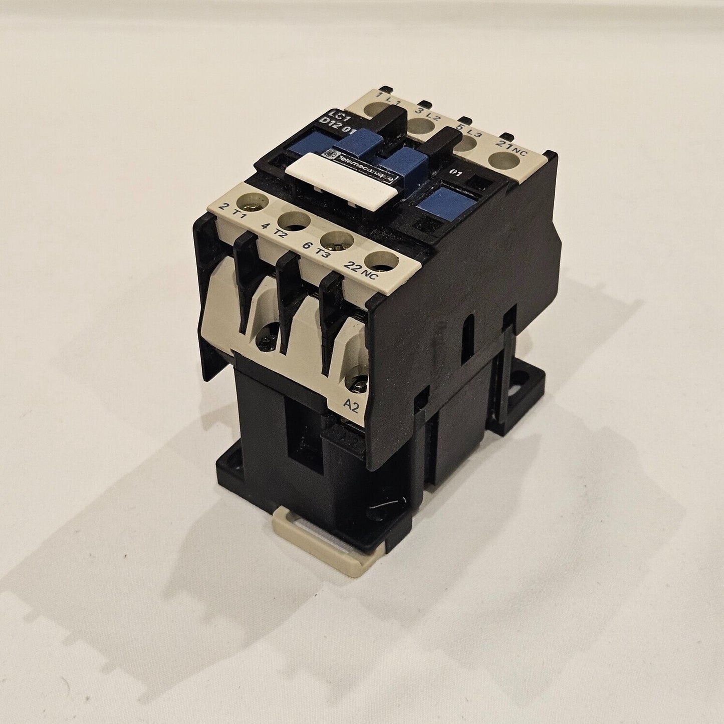 TELEMECANIQUE LC1D1201 MAGNETIC CONTACTOR 25A COIL VOLTAGE 110V