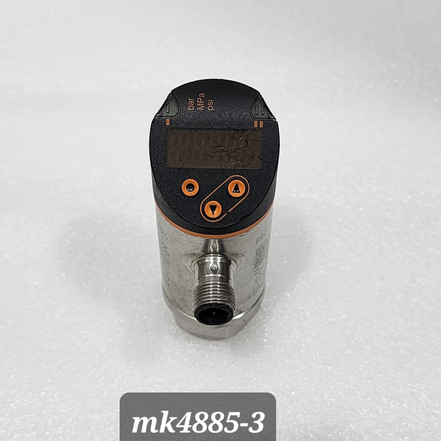 IFM PN7094 PRESSURE SENSOR WITH DISPLAY 18-30VDC