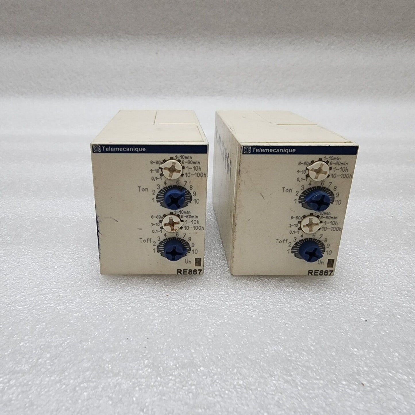RE88867455 UNIVERSAL PLUG IN TIMING RELAY 24VDC/24-240VAC