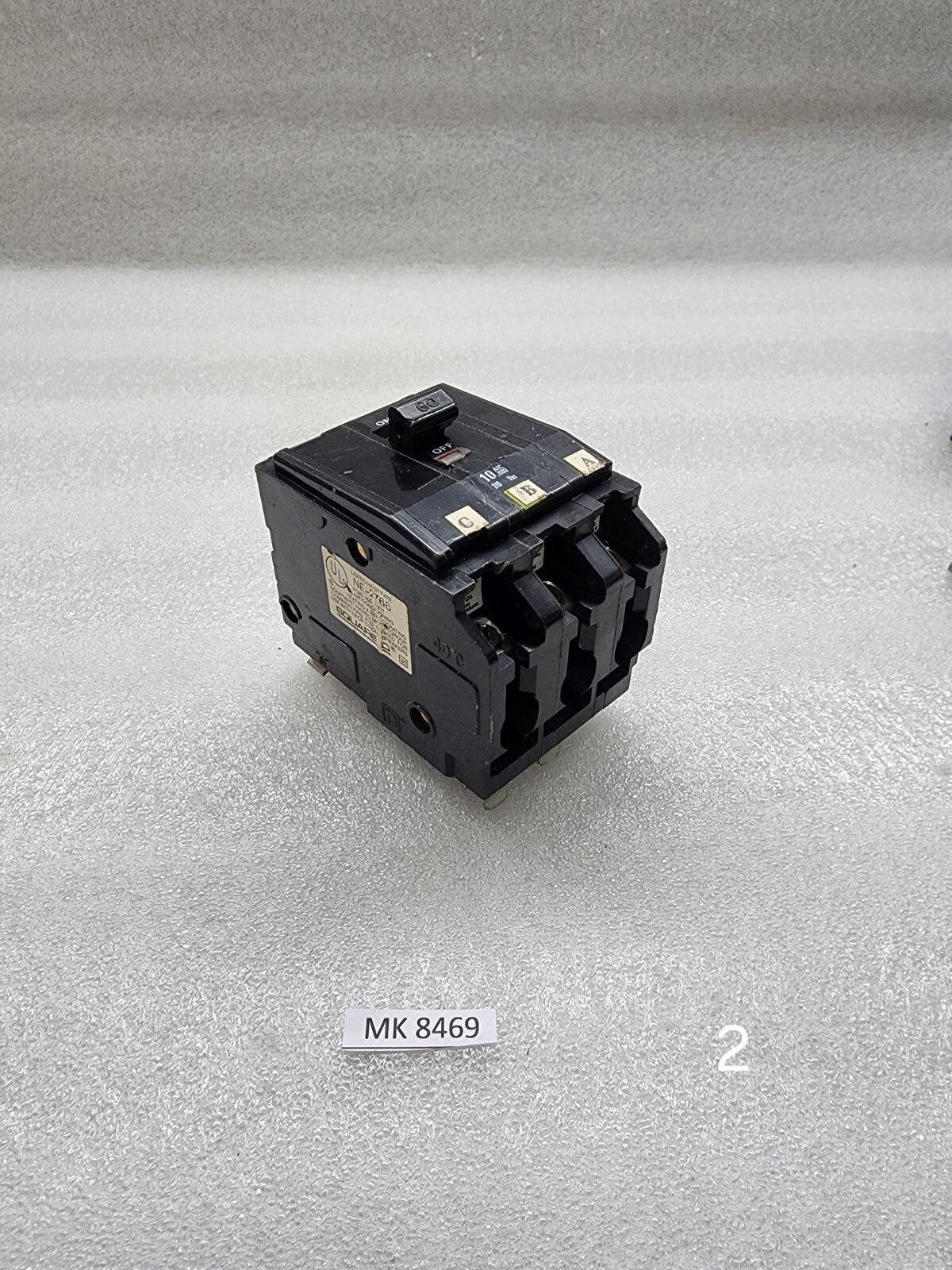 SQUARE D NE-2768 3-POLE CIRCUIT BREAKER 60A