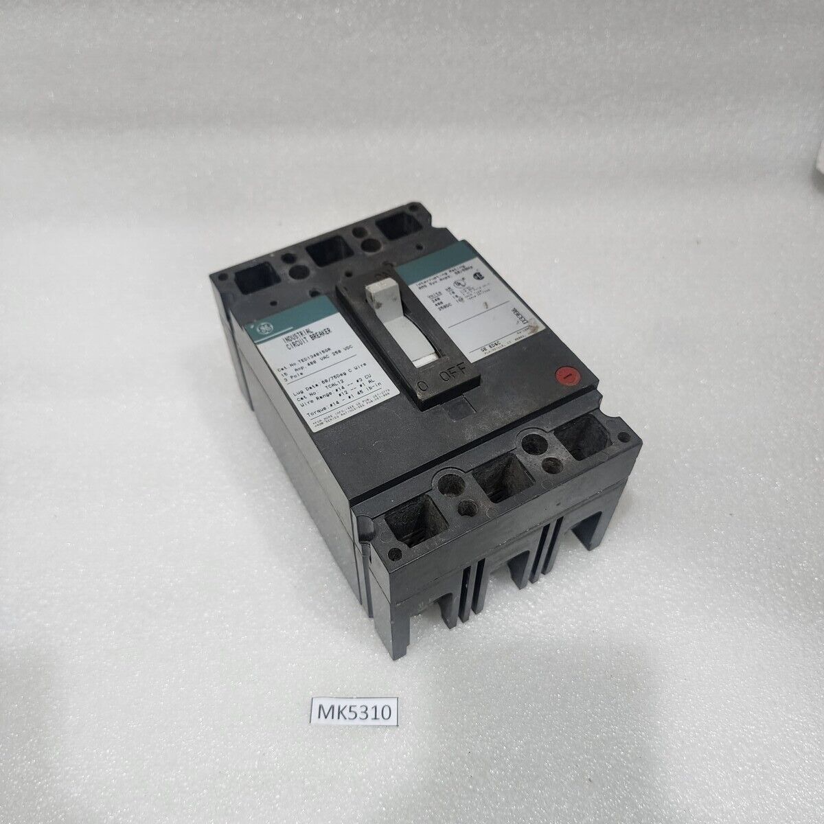 GE TED134015GR 3-POLE CIRCUIT BREAKER 15A GENERAL ELECTRIC
