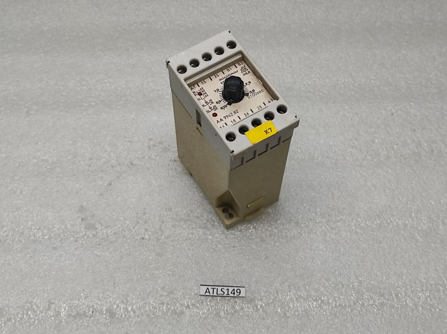 DOLD AA 9962.82 MINI TIMER 0016935 220V AA996282