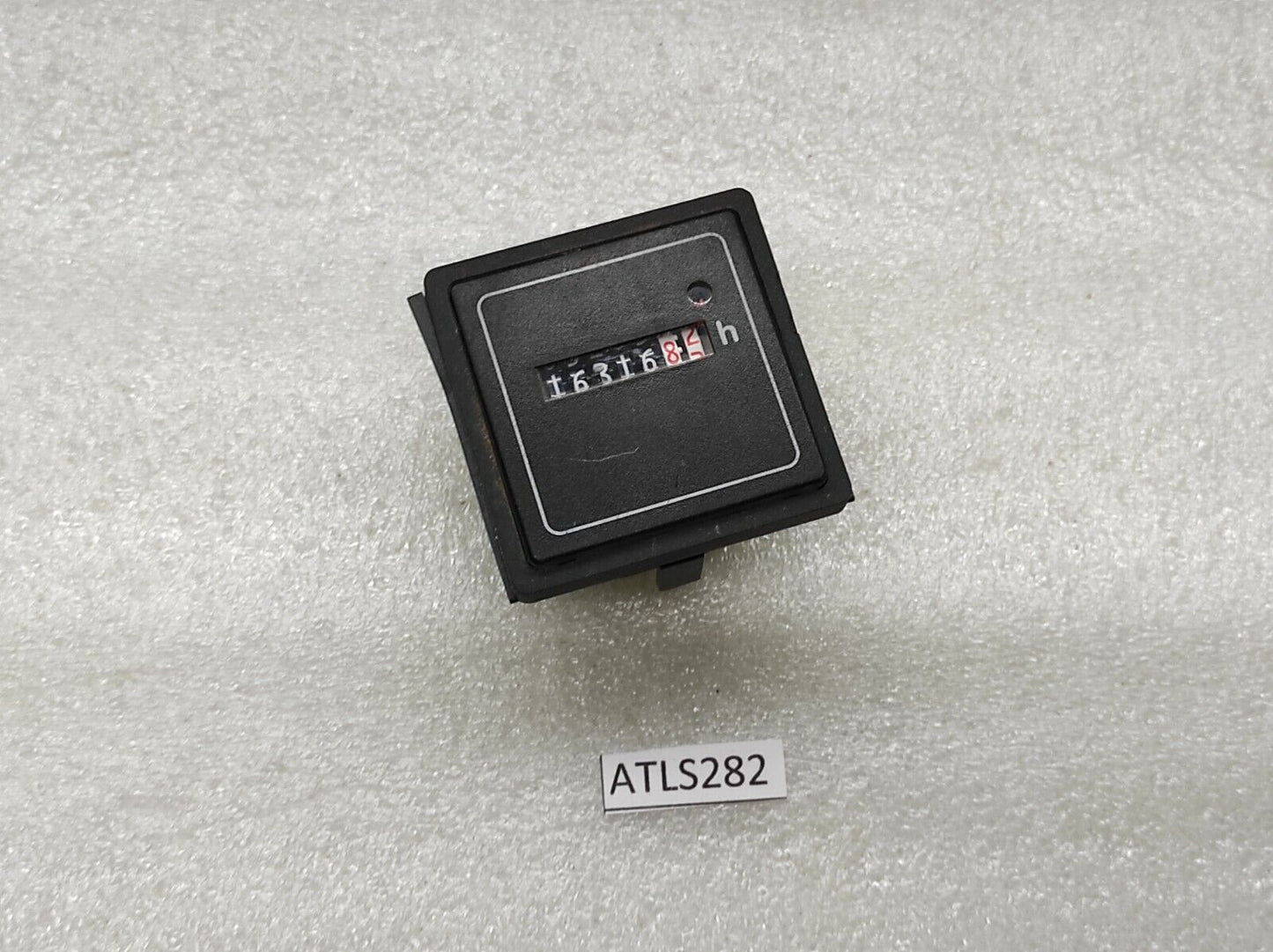 DESIM ELEKTRONIK 02.11 G2 HOUR COUNTER 110V