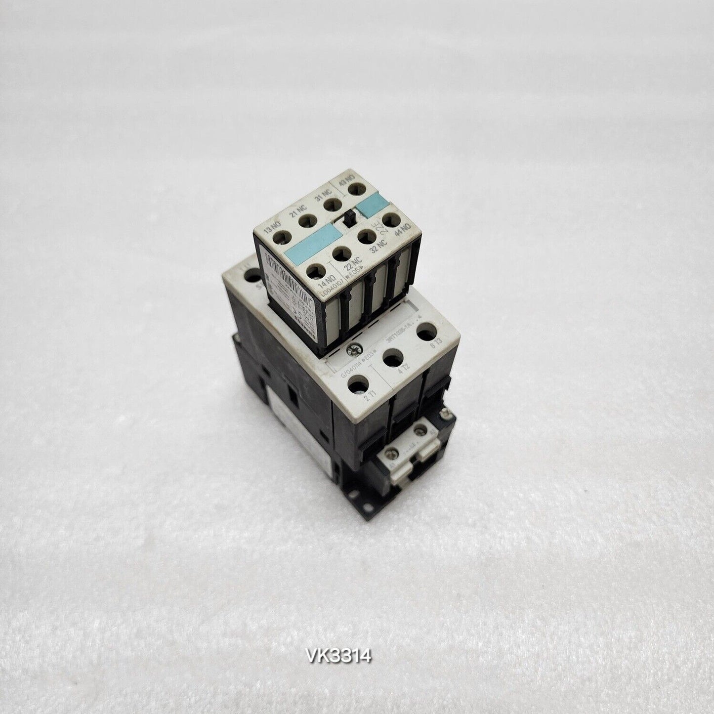 SIEMENS 3RT1035-1AL24 CONTACTOR COIL VOLTAGE 230V AUXILIARY 3RH1921-1HA22