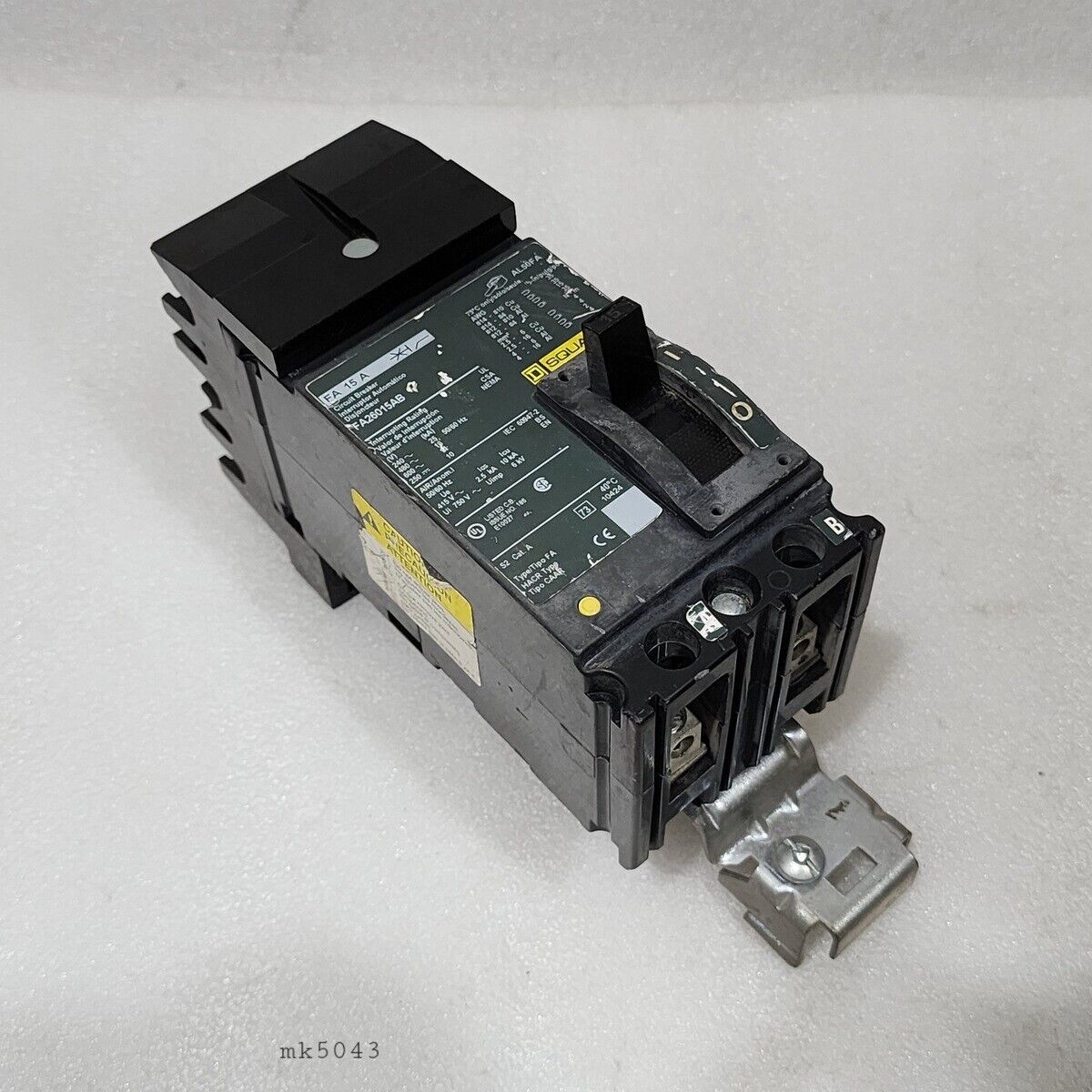 SQUARE D FA 15 A CIRCUIT BREAKER 15A FA26015AB FA/LA MOLDED CASE CIRCUIT BREAKE
