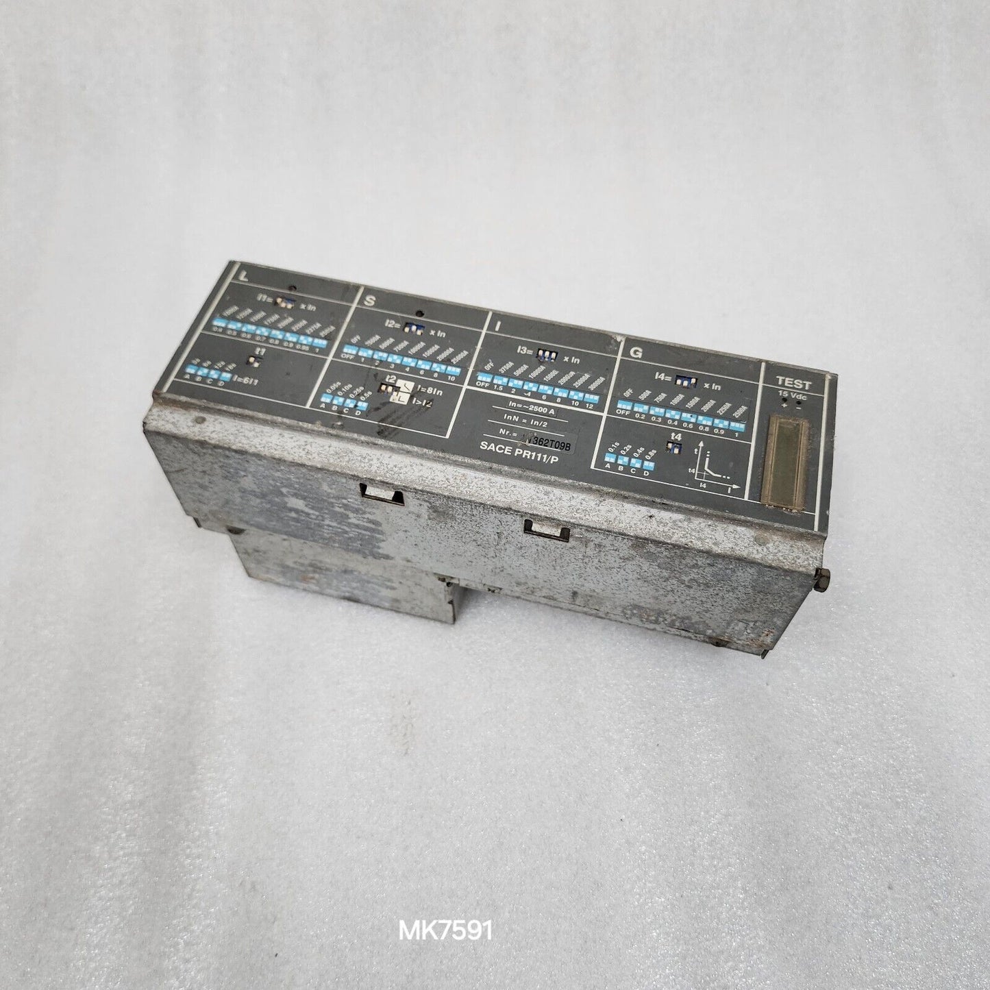 ABB SACE PR111/P 2500A OVERCURRENT RELEASE PROTECTION UNIT