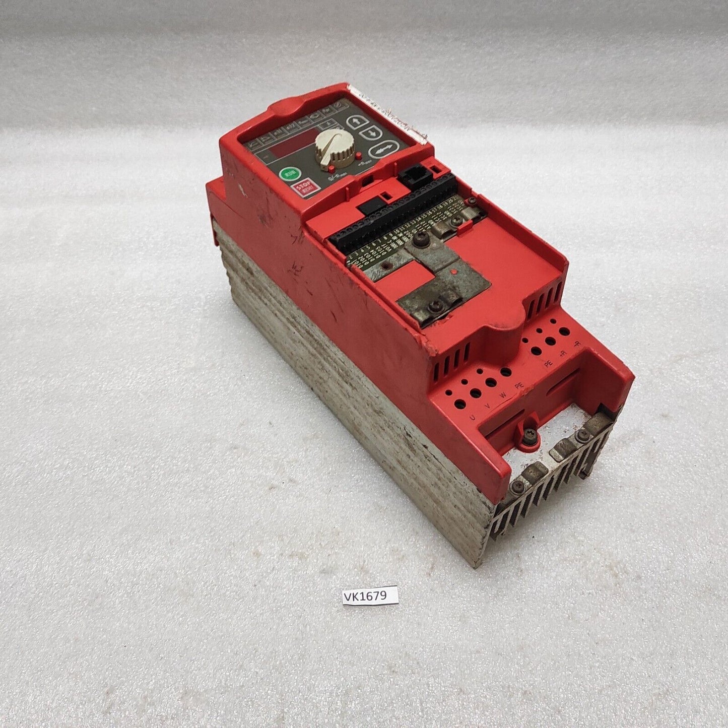 SEW EURO DRIVE MC07A005-5A3-4-00 INVERTER DRIVE 0.55kW 0.75HP