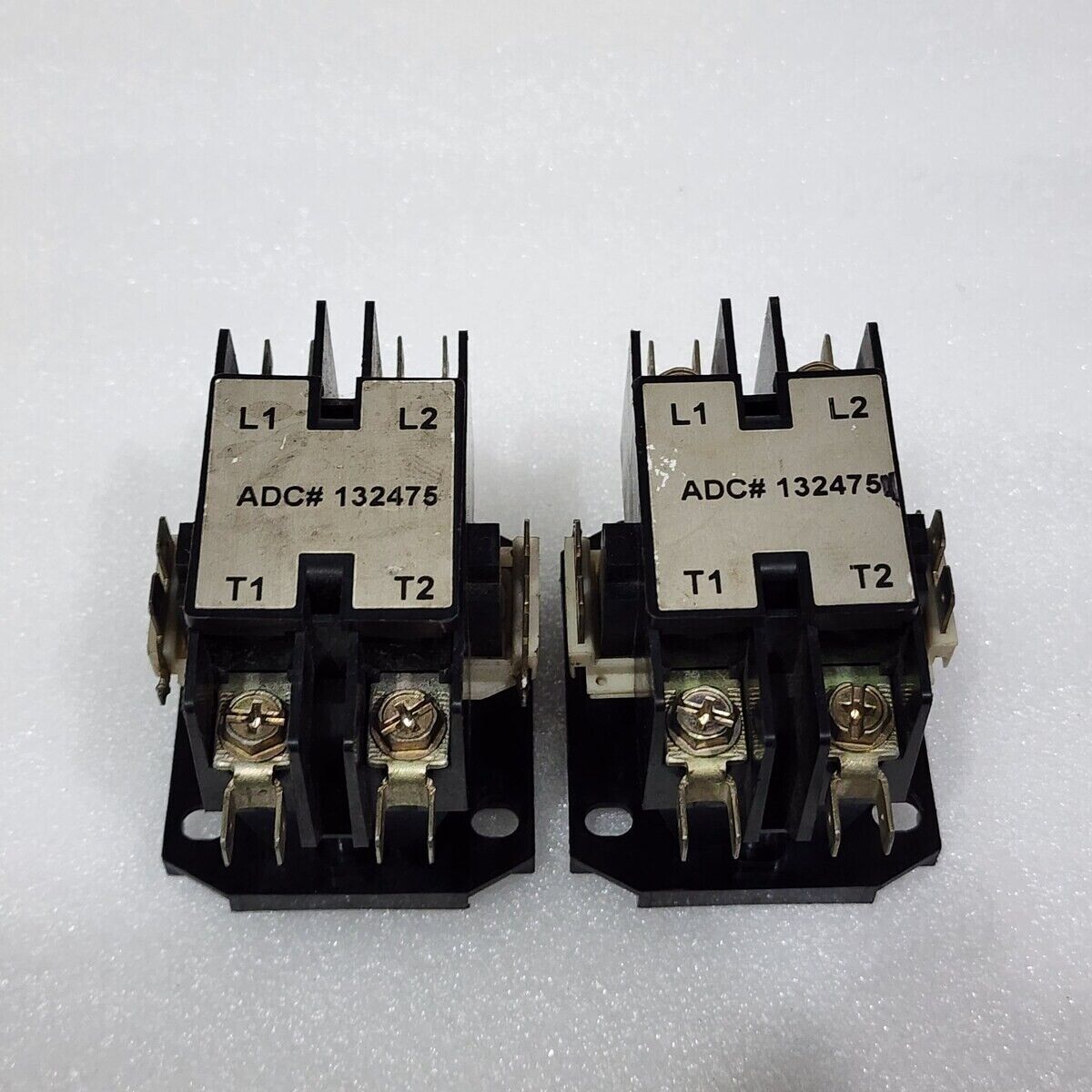 SQUARE D 8910DP22S12V14 CONTACTOR INDUSTRIAL CONTROL SYSTEM 24V