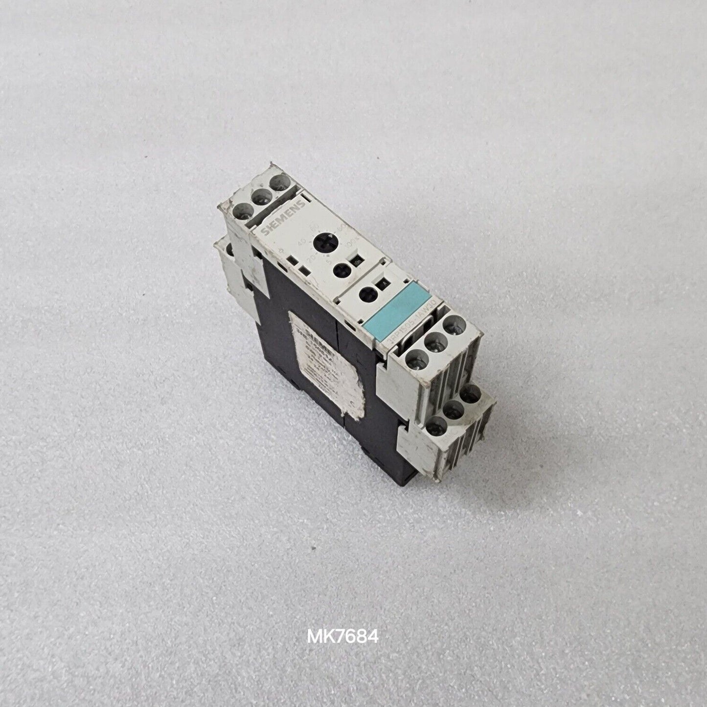 SIEMENS 3RP1505-1AW30 ELECTRONIC TIMER