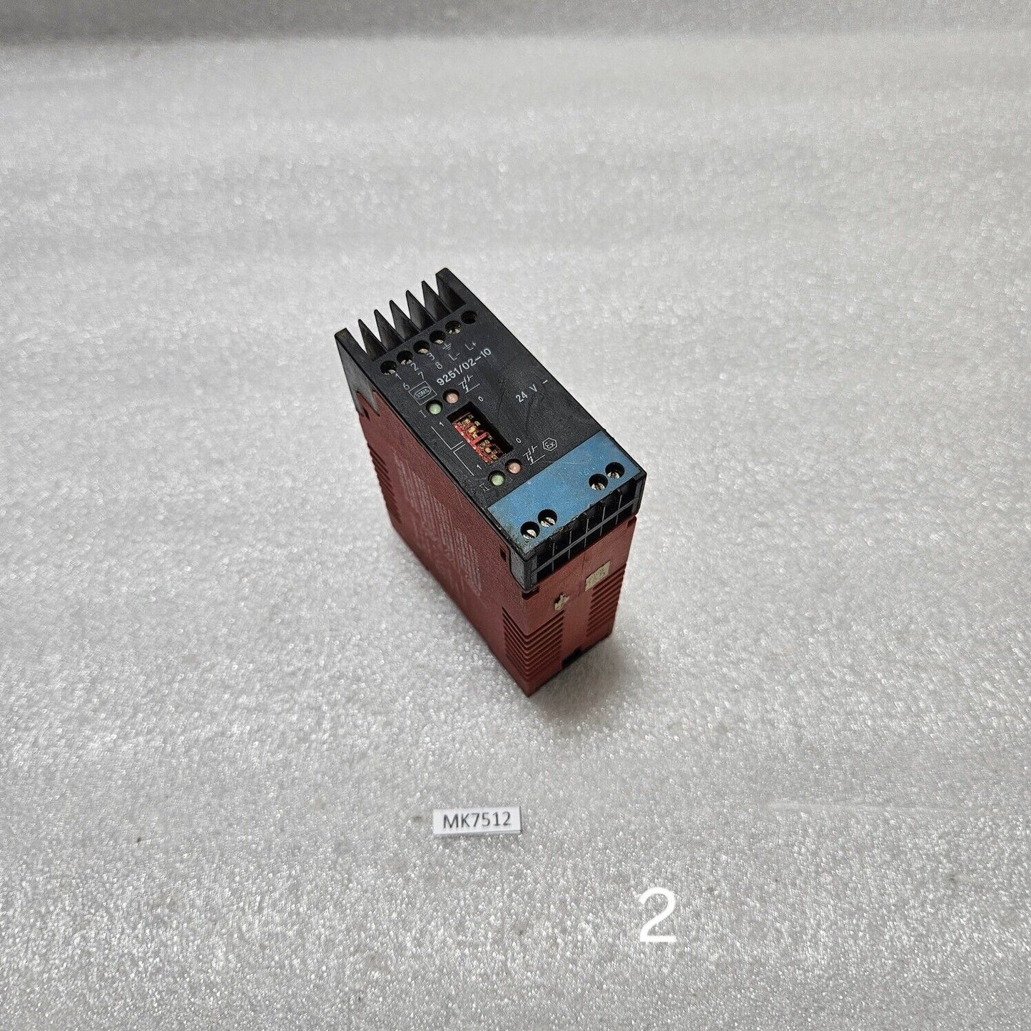 STAHL 9251/02-10 RELAY REPEATER 24VDC