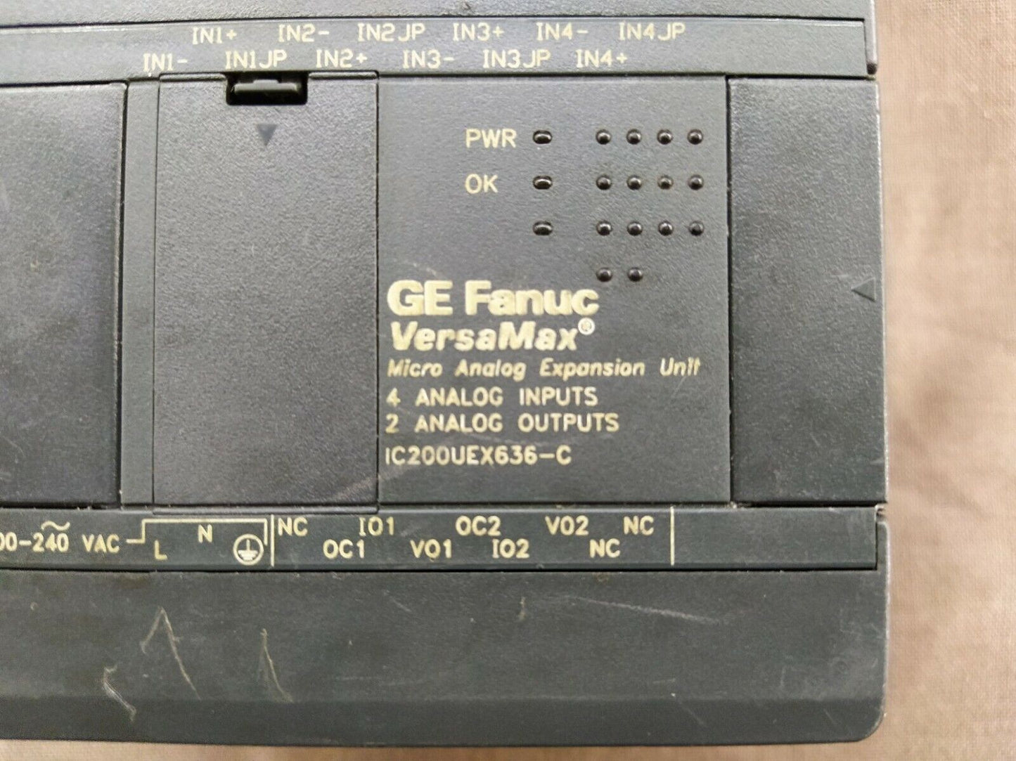 GE Fanuc Versa Max IC200UEX636-C Micro Analog Expansion Unit