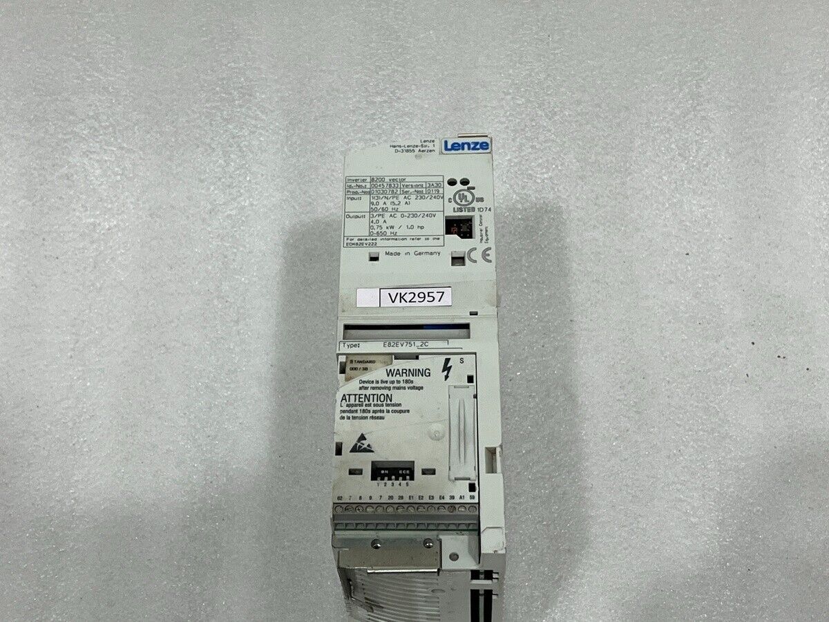 LENZE 00457833 8200 VECTOR INVERTER E82EV751_2C FREQUENCY DRIVE 01030782 230/240
