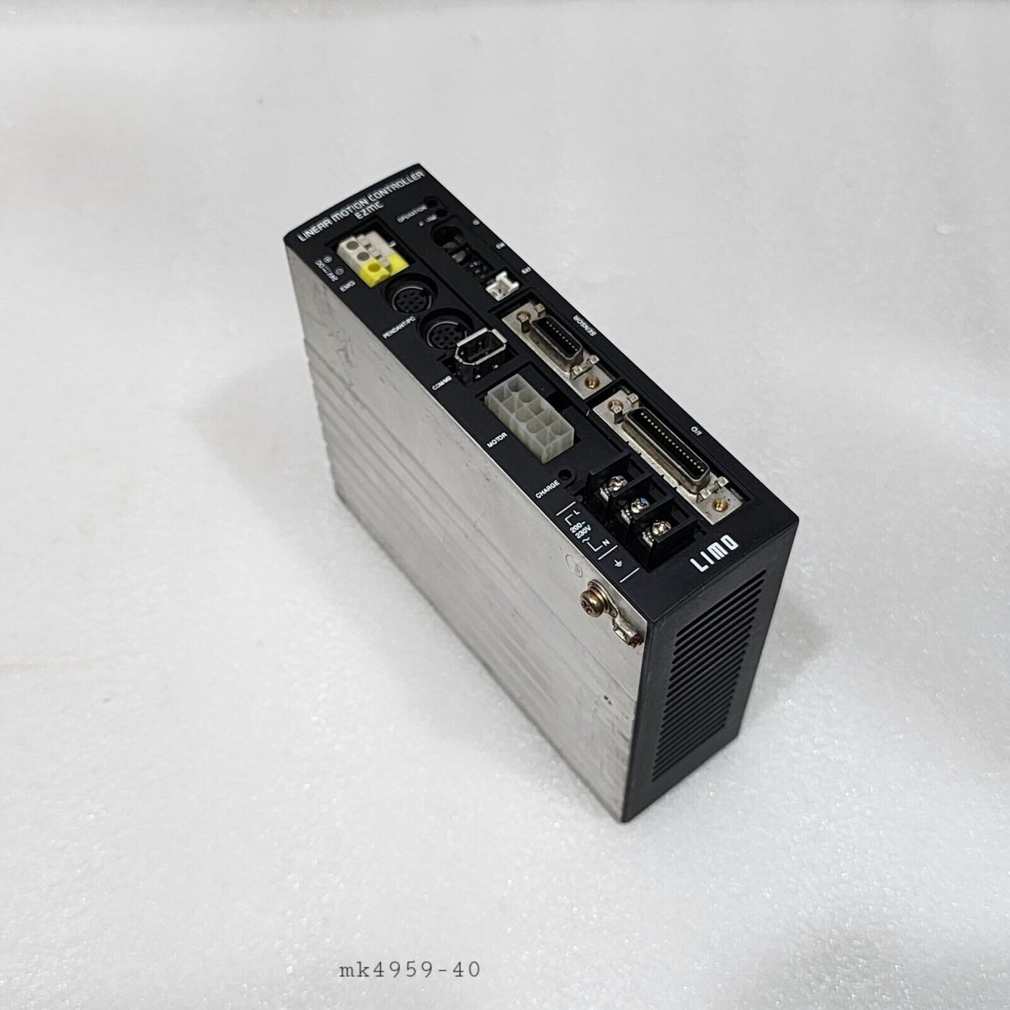 LIMO CONTROLLER EZMC12 I-C LINEAR MOTION CONTROLLER ORIENTAL MOTOR 200-230V