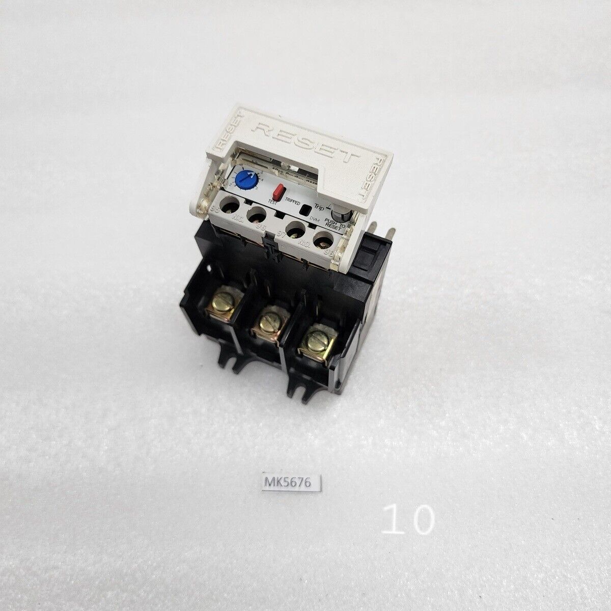 ALLEN BRADLEY CAT 592-A2EA SER A OVERLOAD RELAY 1.6-5.0 A