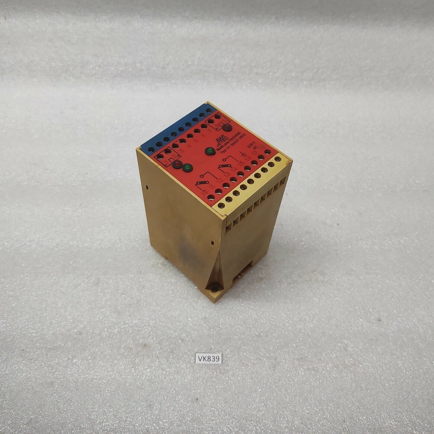 BARLIAN TECHNIK 17-5923-2612 SWITCH AMPLIFIER 220V