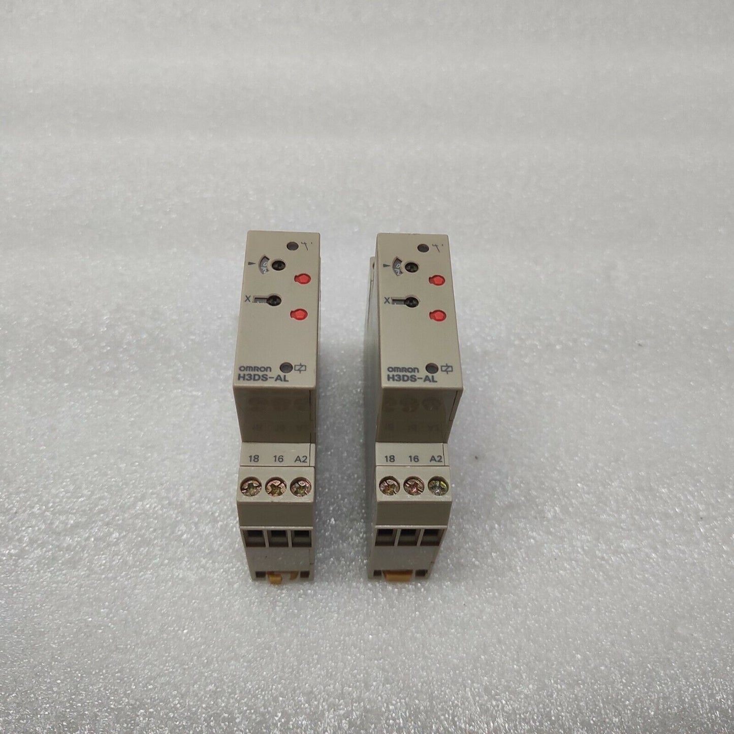 OMRON H3DS-AL SOLID STATE TIMER 0.1S-120H 24-230VAC/24-48VDC