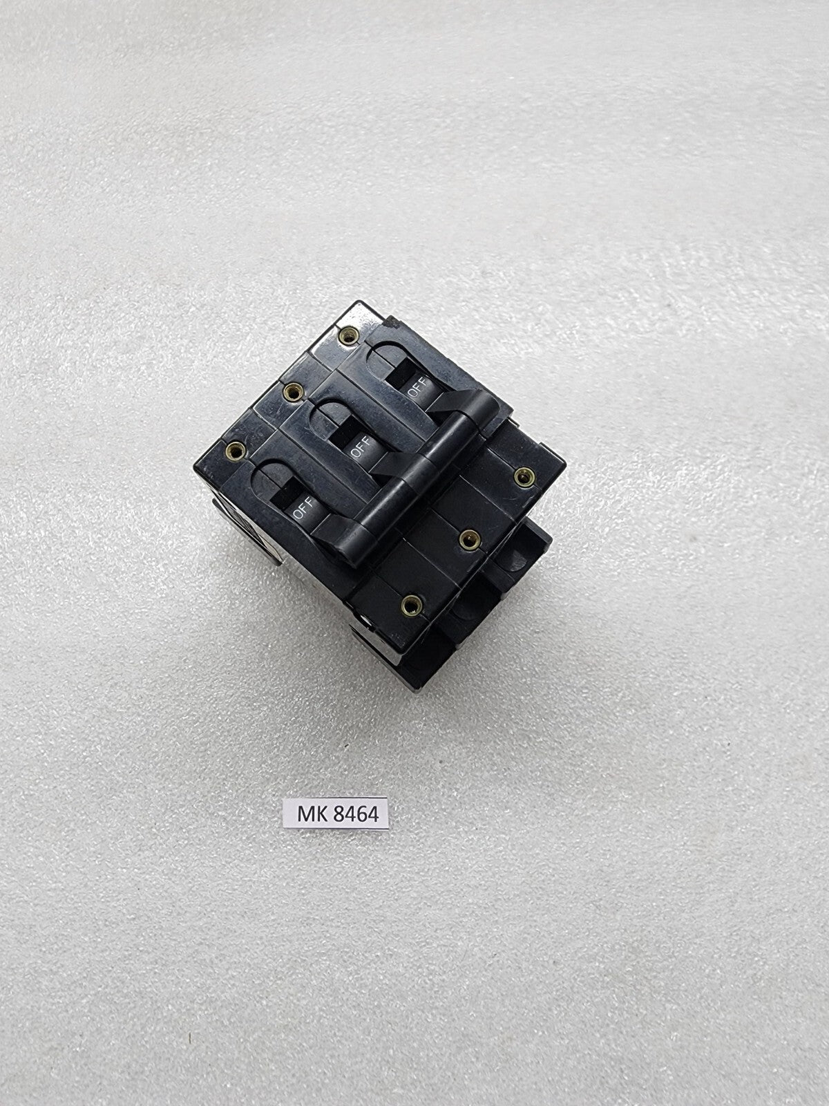 9642 3-POLE CIRCUIT BREAKER 45A