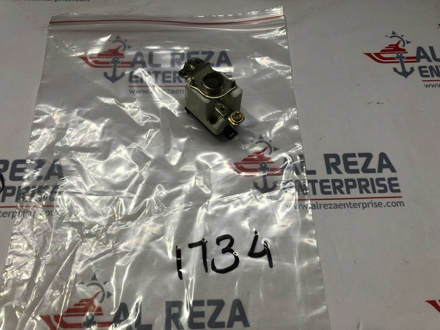 FERRAZ SHAWMUT 26912G FUSE BASE 16AMP LOT OF 6 UNIT