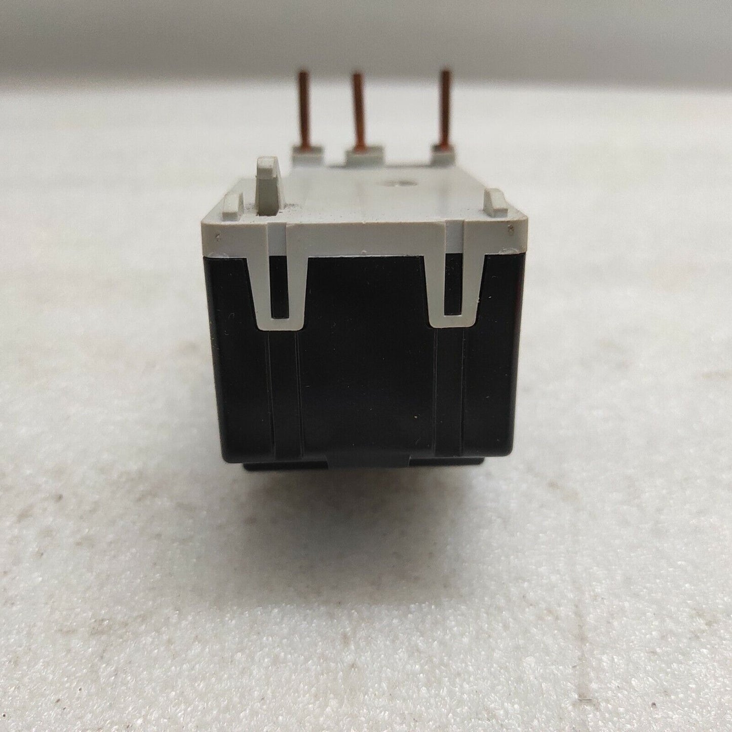 DONG-A ELECTRIC DTH-22B THERMAL OVERLOAD RELAY 5-8A