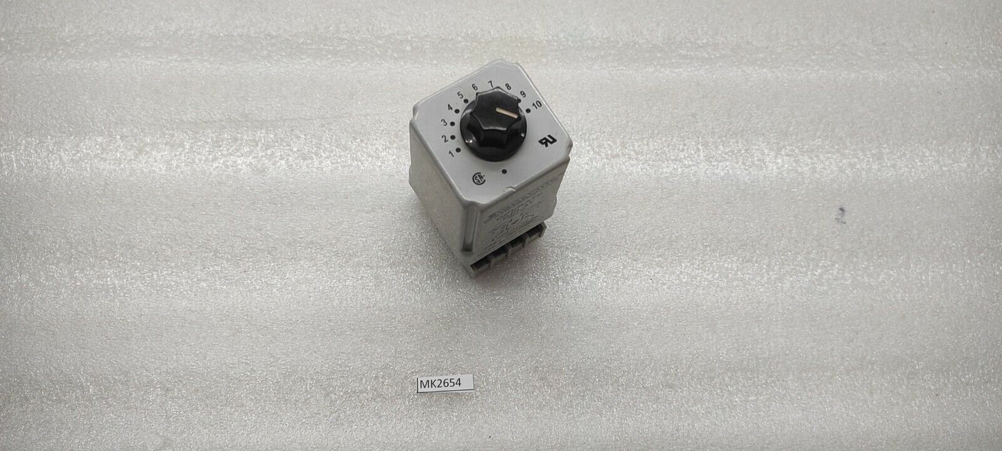 SIGNALINE 330-120V-10SEC OPERATE DELAY RELAY