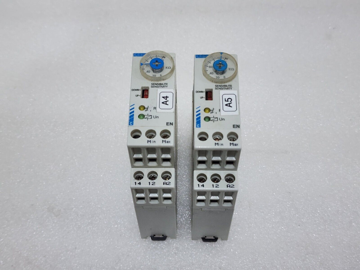 CROUZET 84870004 LIQUID LEVEL CONTROLLER 230VAC