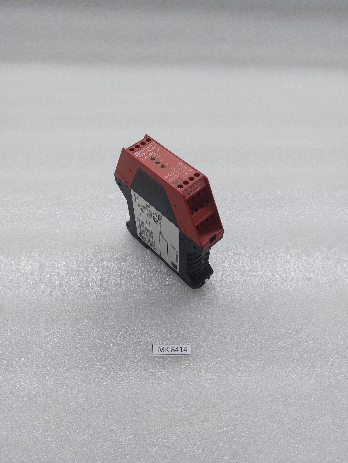 TELEMECANIQUE XPS-AF SAFETY RELAY XPSAF5130 24V AC/DC