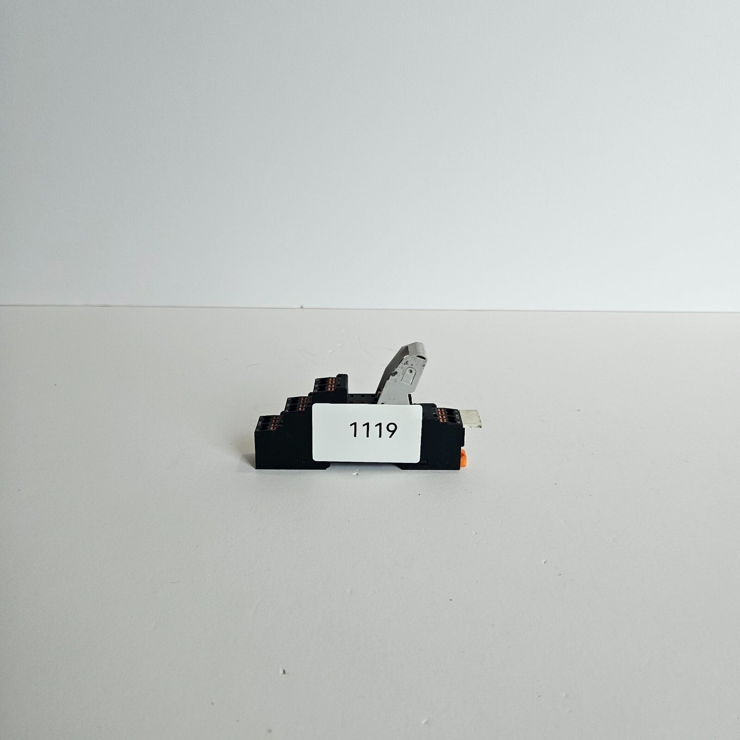 DEGSON DPRC08A-F3 RELAY SOCKET