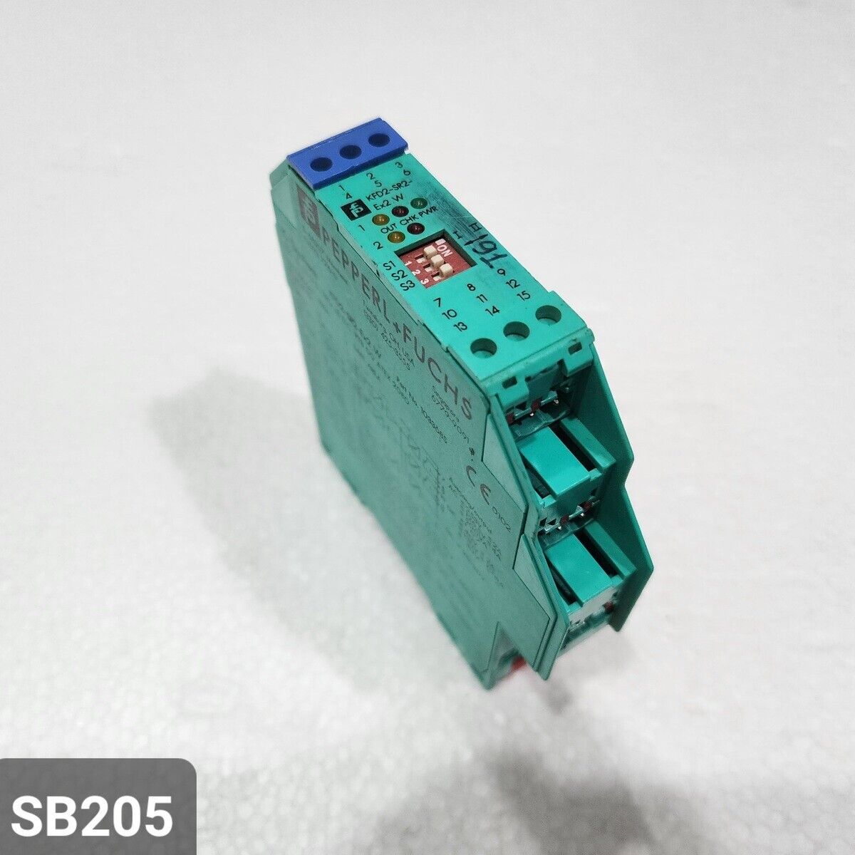 PEPPERL + FUCHS KFD2-SR2-EX2.W SWITCH AMPLIFIER 103368S