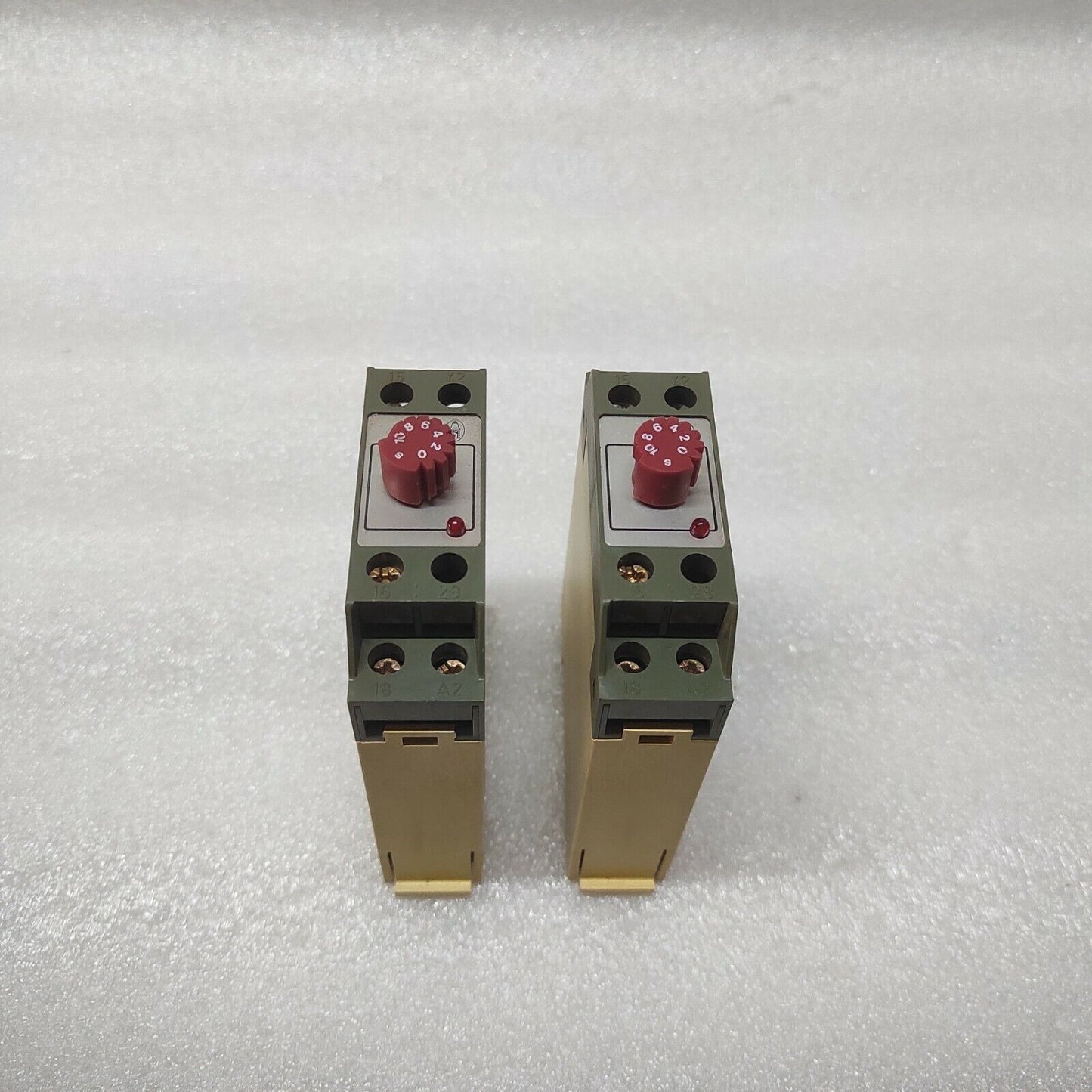 MOELLER TE42 TIMING RELAY 0.5-10S 220-240VAC