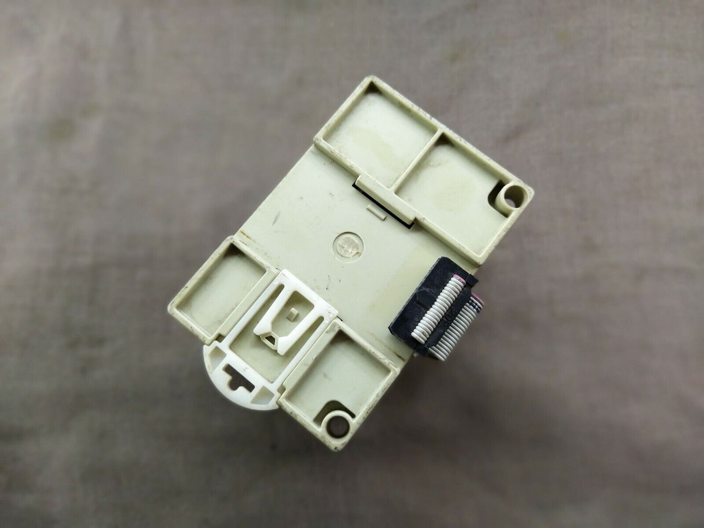 Delta Electronics DVP06XA-H2 DVP-ES2 I/O Module DVP06XAH2 24 VDC 3.6W