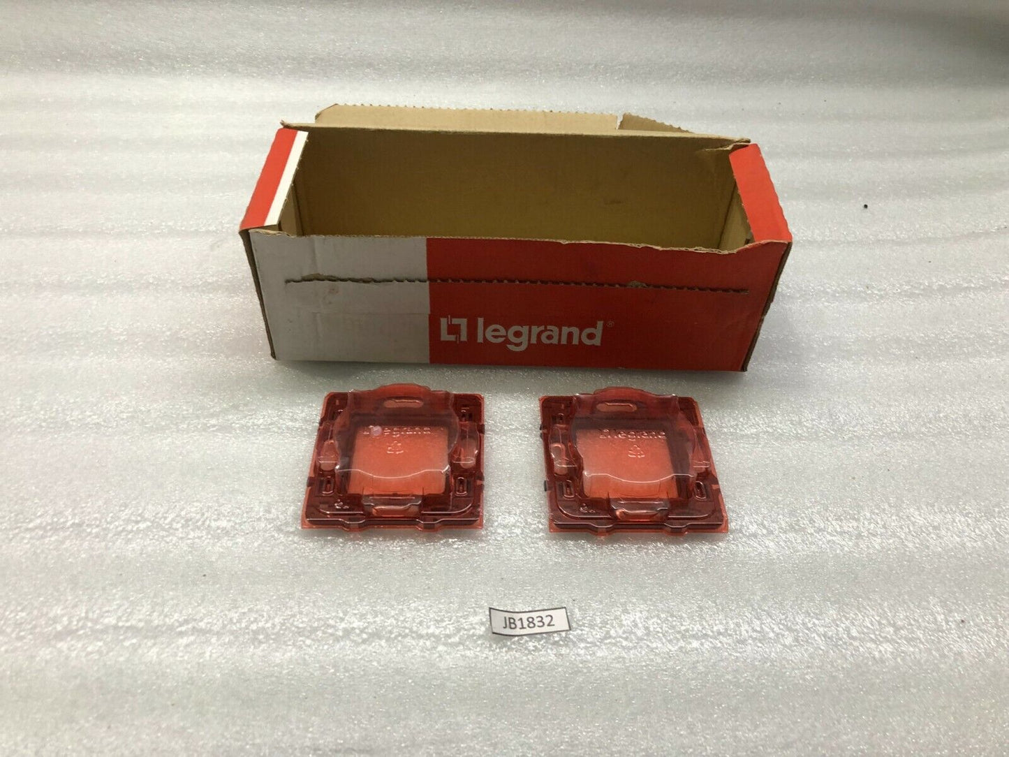 LEGRAND 080251 GANG SUPPORT MOUNTING FRAME LOT OF 2 UNIT