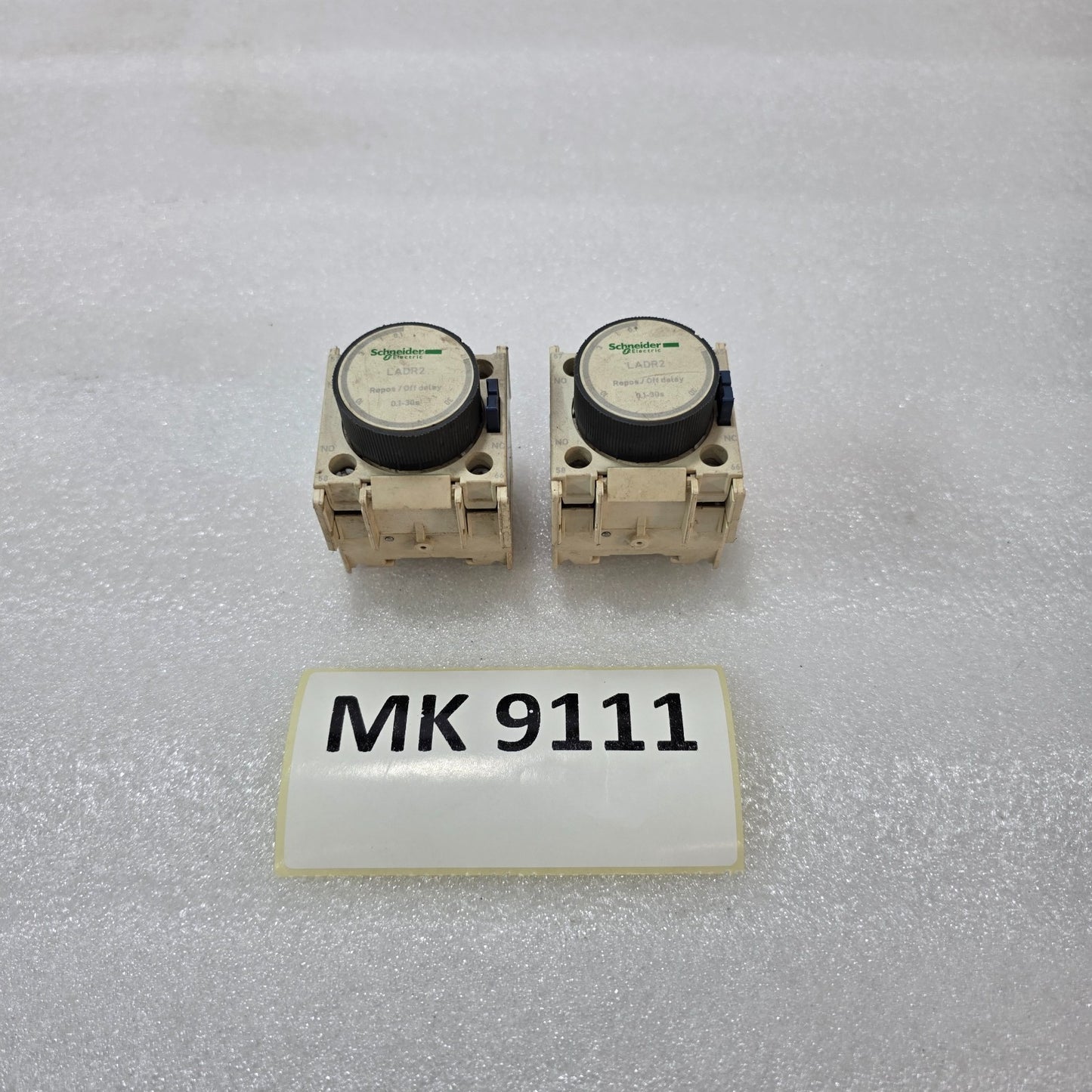 S ELECTRIC LADR2 TIME DELAY AUXILIARY BLOCK 0.1–30S ON/OFF DELAY FOR LC1D CAD CO