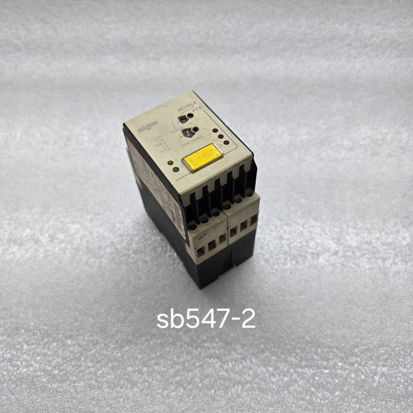 ENTRELEC SCHIELE PFN VOLTAGE MONITORING RELAY 2.450.311.05 220-240VAC