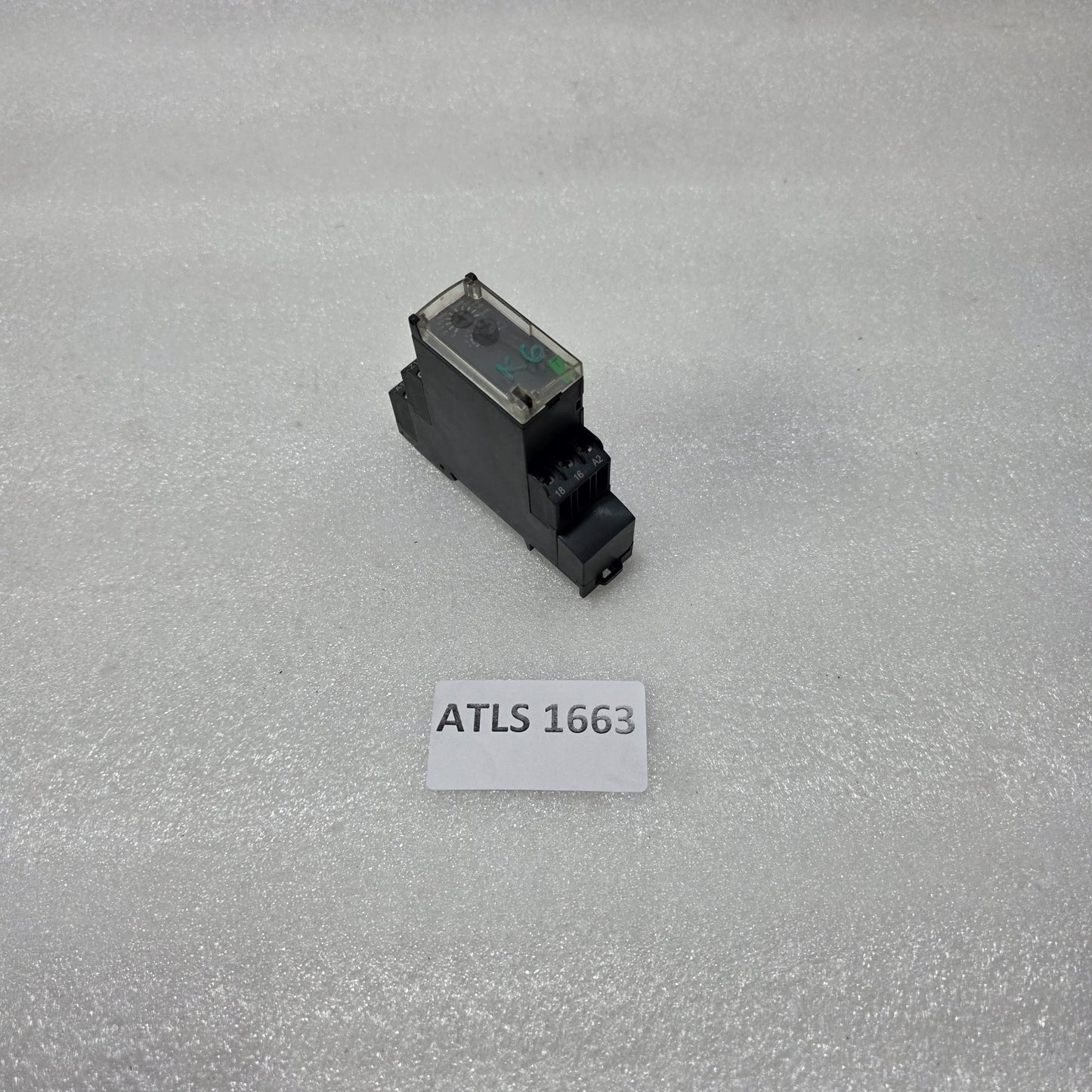 TELEMECANIQUE RE22R1CMR MULTIFUNCTION TIME RELAY, 0.05S–300H, 24–240V AC/DC, 8A