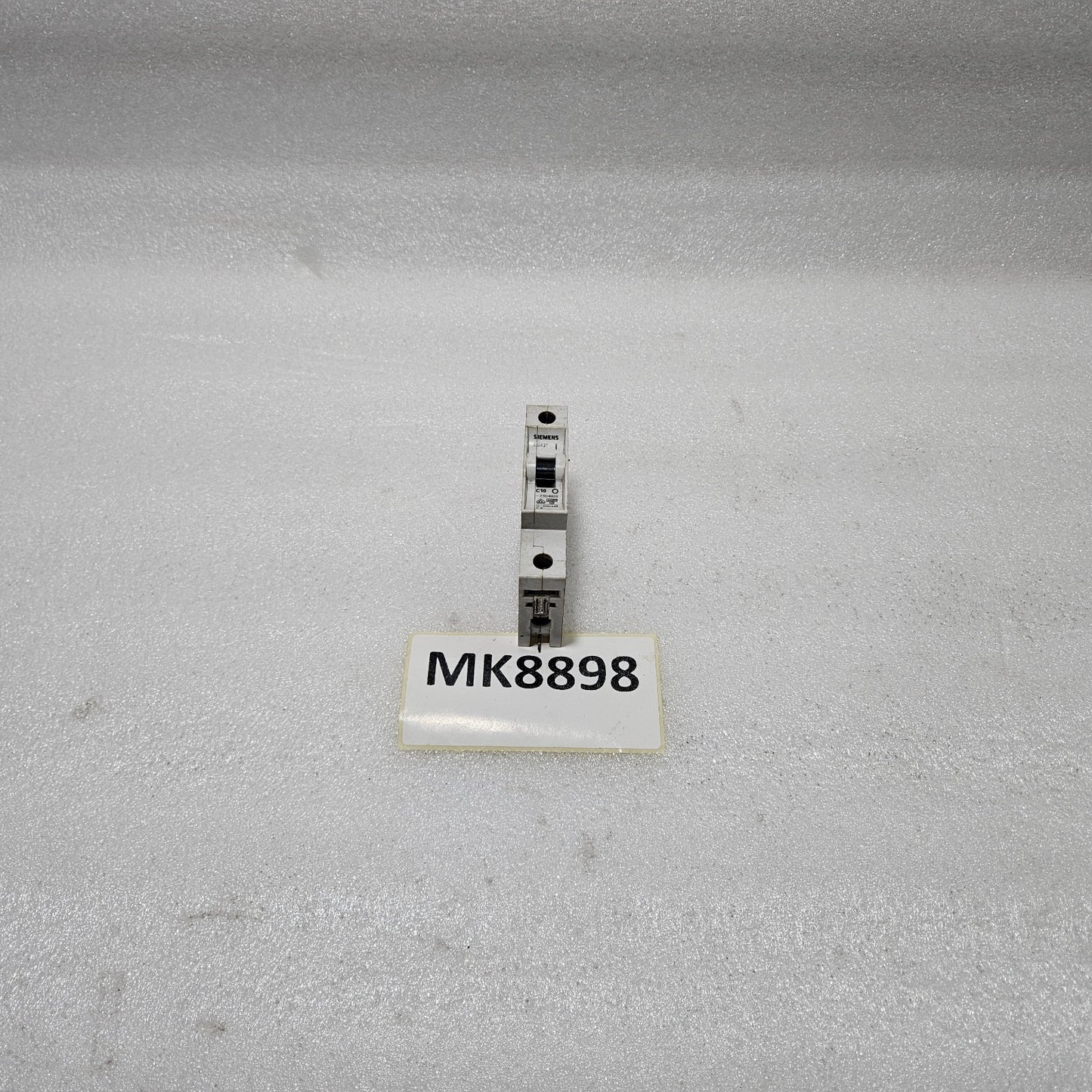 SIEMENS 5SX21 C10 MINIATURE CIRCUIT BREAKER 10A 1-POLE 230/400V MCB