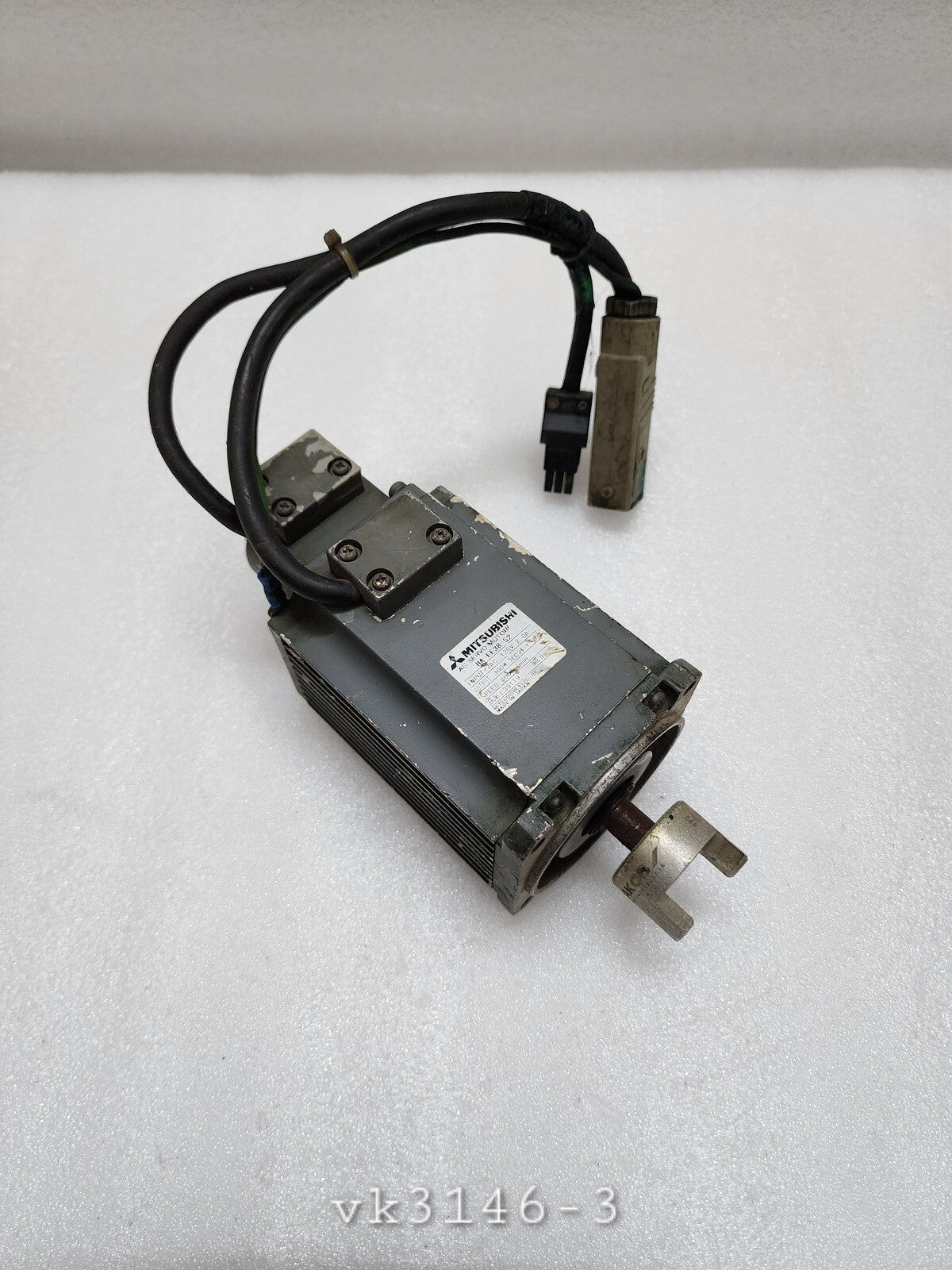 MITSUBISHI HA-FF38-S2 AC SERVO MOTOR