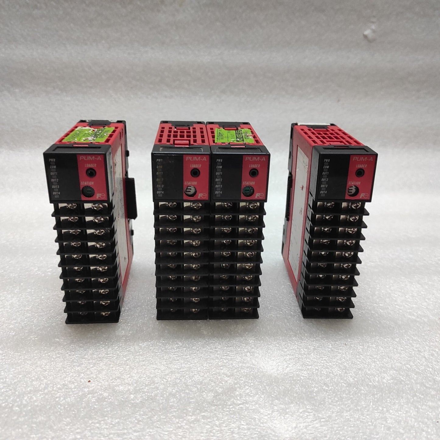 FUJI ELECTRIC PUMERYY1-0B072 TEMPERATURE CONTROLLER 24VDC