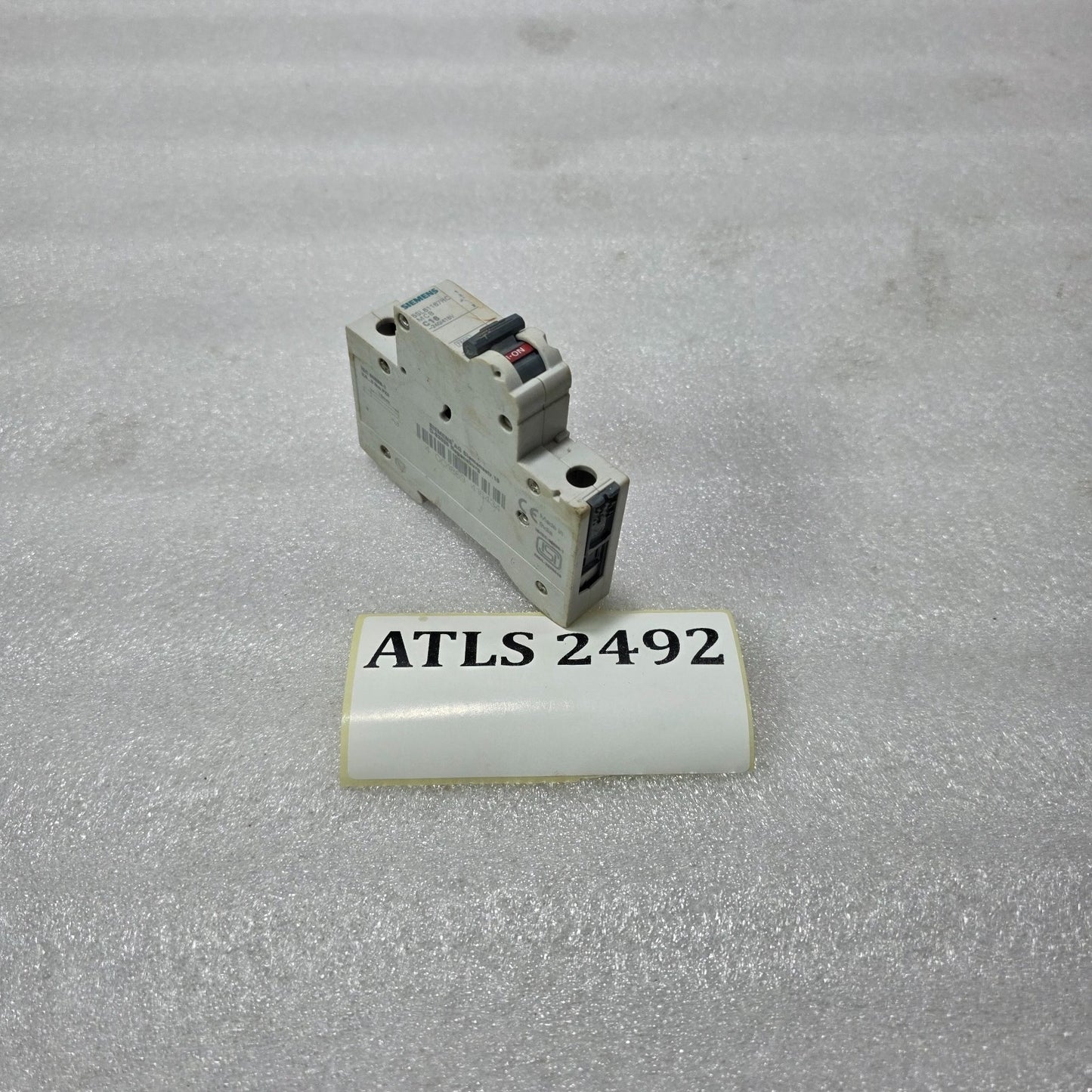 SIEMENS 5SL61167RC C16 16A SINGLE POLE MCB 240/415V MINIATURE CIRCUIT BREAKER