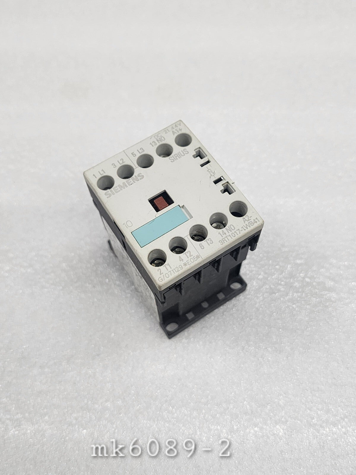 SIEMENS 3RT1017-1WB41 MAGNETIC CONTACTOR 5.5KW 400-690V