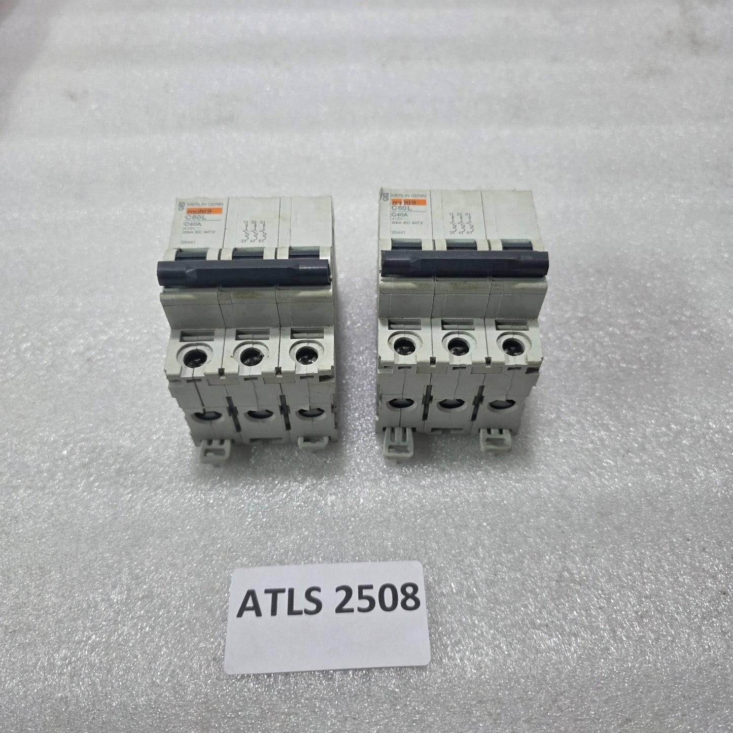 MERLIN GERIN MULTI9 C60L C40A 3 POLE MCB 40A 415V 20KA INDUSTRIAL CIRCUIT BREAKE