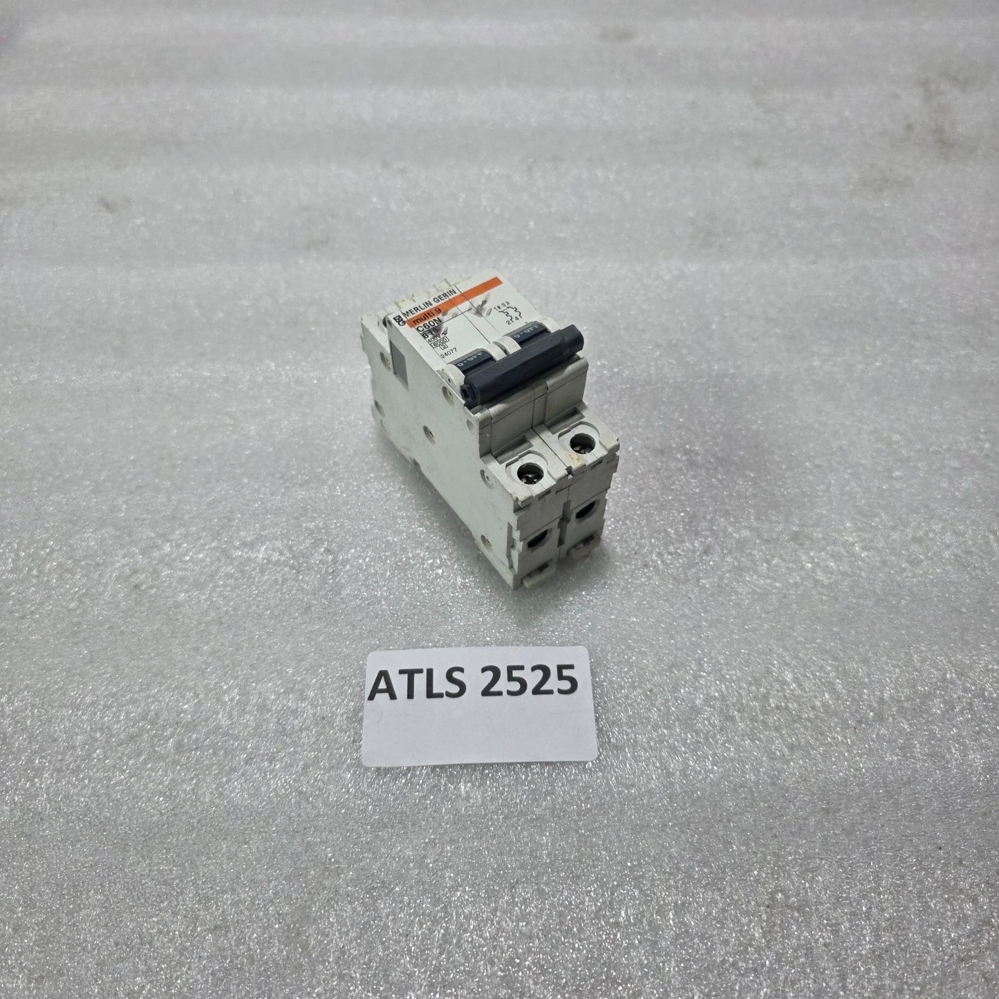 MERLIN GERIN MULTI 9 C60N B16 16A 2 POLE MCB CIRCUIT BREAKER 400V 6KA