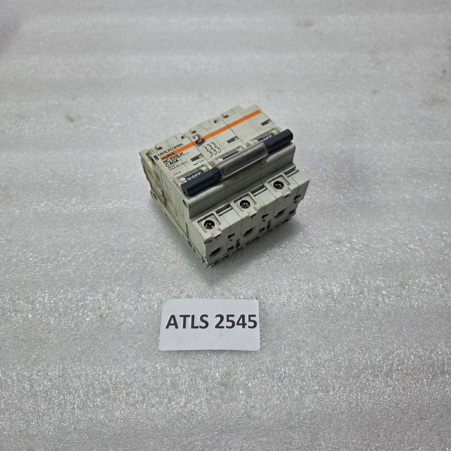 MERLIN GERIN MULTI9 NC100LH C40A 3 POLE MCB 400V 50KA INDUSTRIAL CIRCUIT BREAKER